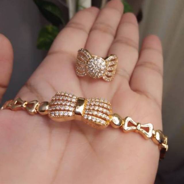 

Set pita nayla 22k