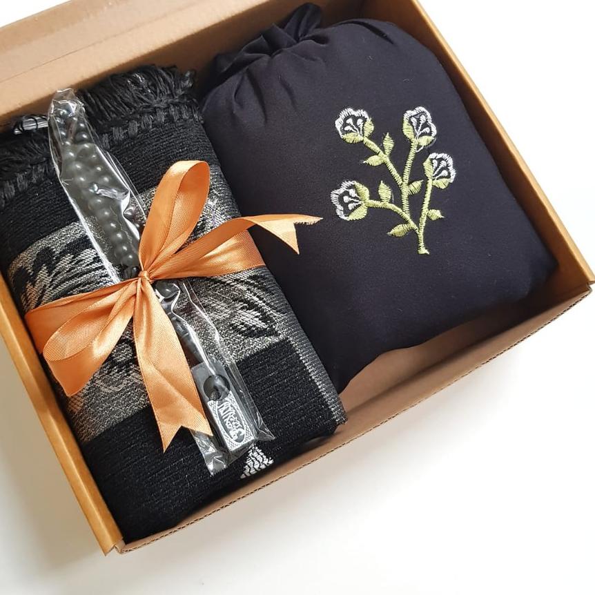 ❋ [BARMU] PAKET MUKENA DAN SAJADAH TURKI PACKING BOX KADO GURU HADIAH ULANG TAHUN WEDDING HAMPERS KA