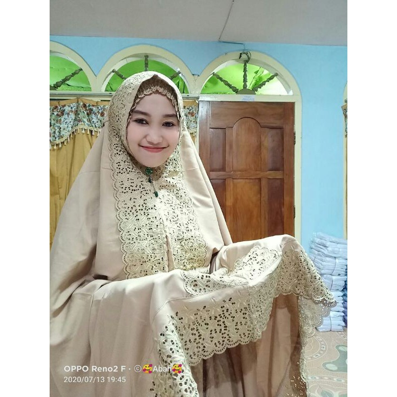 mukena syahrini mikro