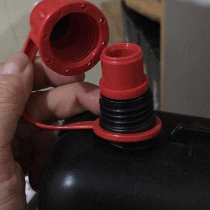 jerry can / jerigen 2 liter utk bensin cadangan