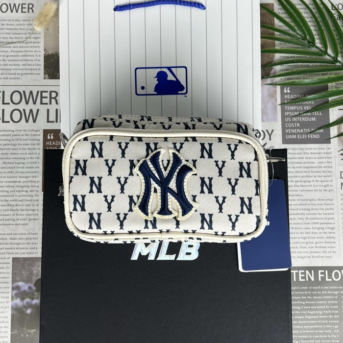 Tas MIB Mini Monogram White Crossbag New York Yankees