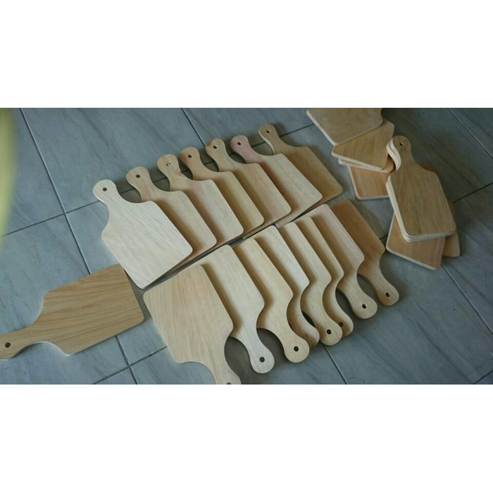 Talenan Kayu Pinus 34x18cm MURAH TEBAL / Wooden Cutting Board (Tampel Pingul)