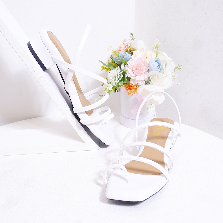 Bernike Yuki Sandal Heels Wanita 3 cm
