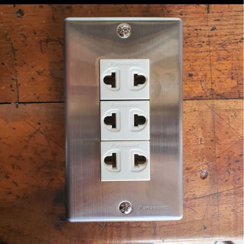 stop kontak panasonic 3 gang 3gang tripel triple stainless besi stainles