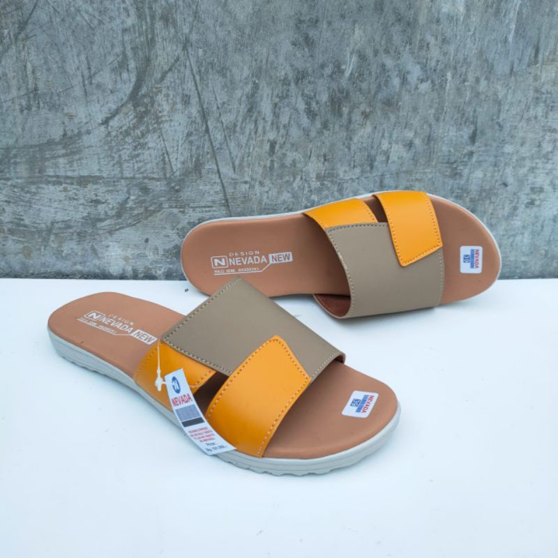 sandal wanita//wedges wanita//sandal wanita model selop//sandal wanita model terbaru//sandal teplek/