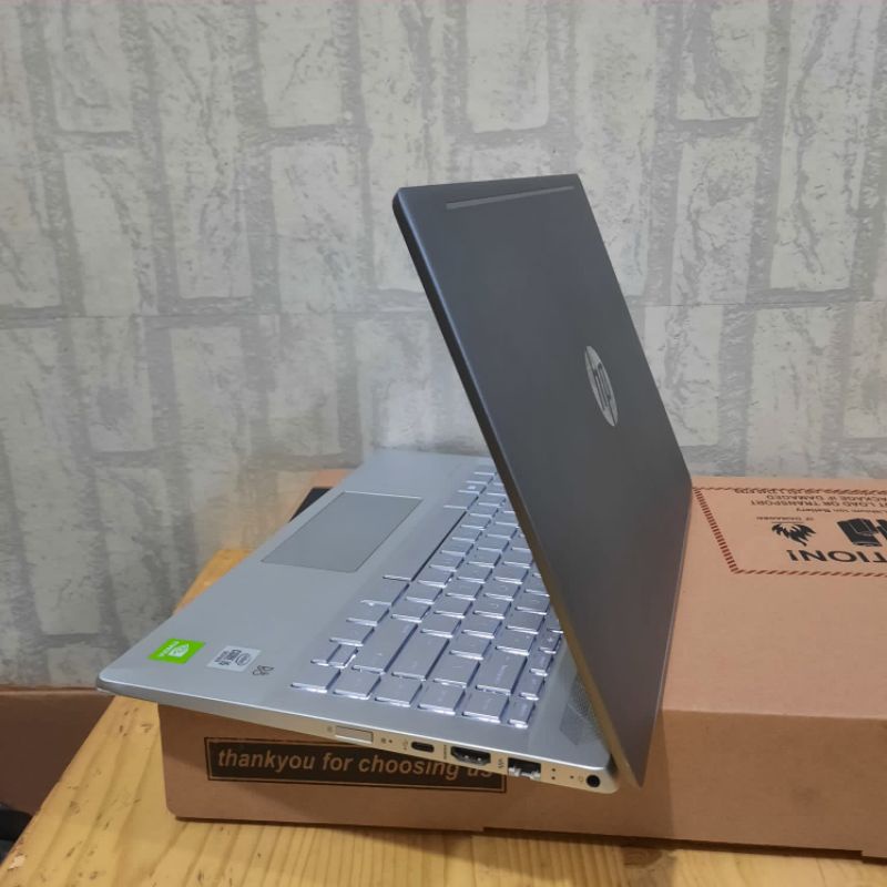 Laptop Hp 14-ce3010TX, Cor i5-1035G1 Gen 10 Ram 8 Gb/512Gb SSD Nvidia Geforce MX250 2Gb Backlight