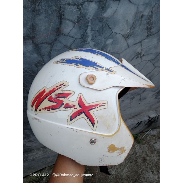 helm nsx helm jadul helm pos helm dinas pertanian helm ala ala helm bahan helm gl series helm fighte