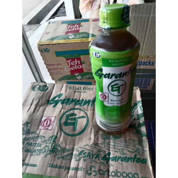 

Minuman teh hijau / greentea / teh garantea apel 350 ml