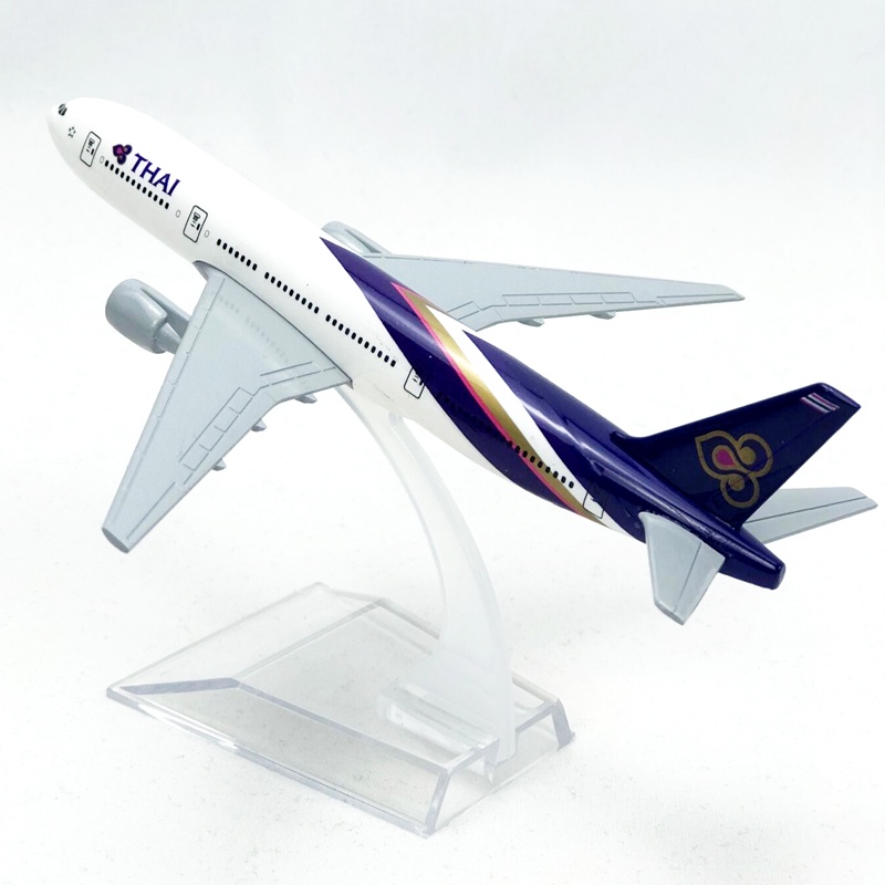 Mainan Model Pesawat Terbang Thailand Airways Boeing 777 B777 Diecast 16CM Dengan Landing Gear