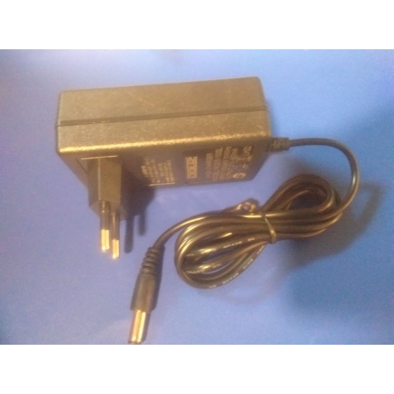 CHARGER BD618 UNTUK MESIN BOR CORDLES DOLIZ TYPE BD618