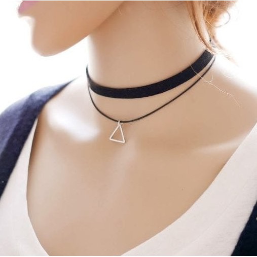 Kalung Choker Leher Fashion Wanita Hitam Double Segitiga Alloy