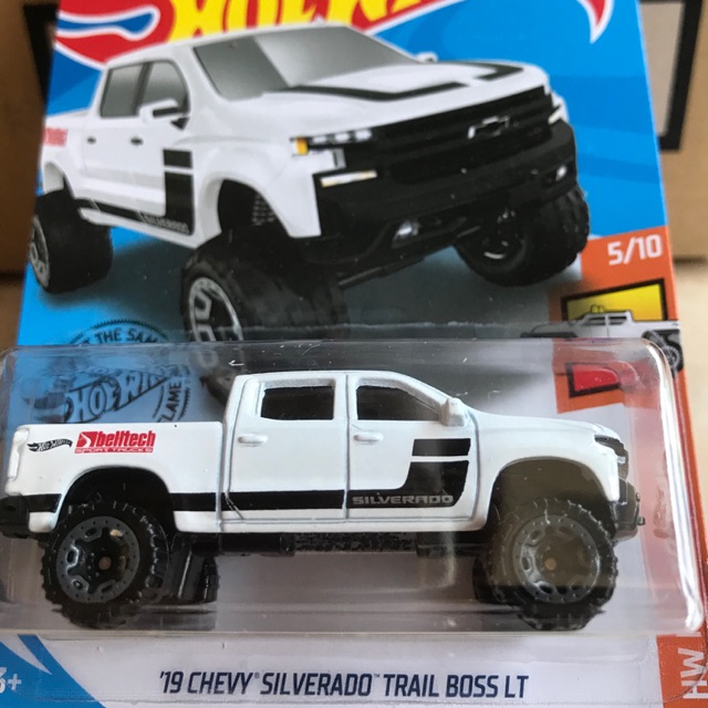 hot wheels silverado 2019