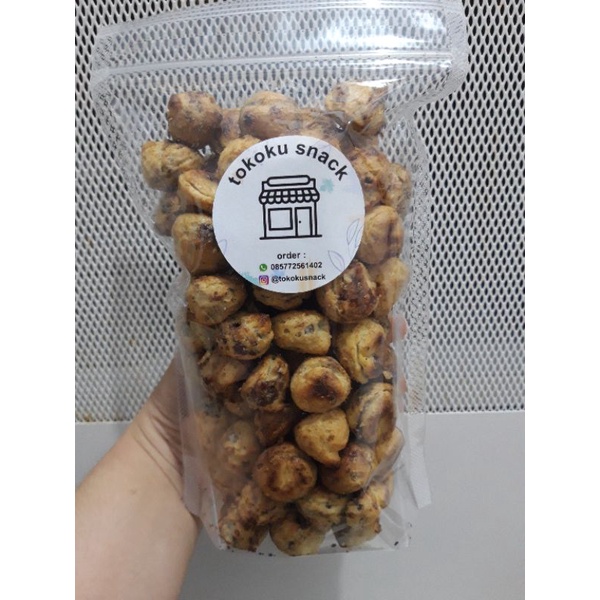 

Soes Kering Coklat