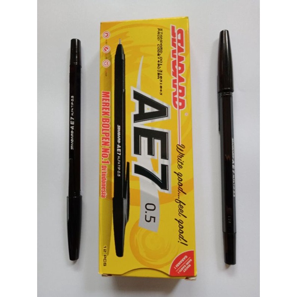 

Bolpen STANDARD AE7 warna Hitam (Pembelian untuk 1 Kotak, isinya 12 PCS)
