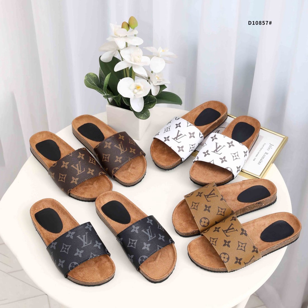 Monogram Slides D10857