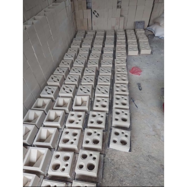 Roster beton tapak kucing / roster beton minimalis /lubang angin modern