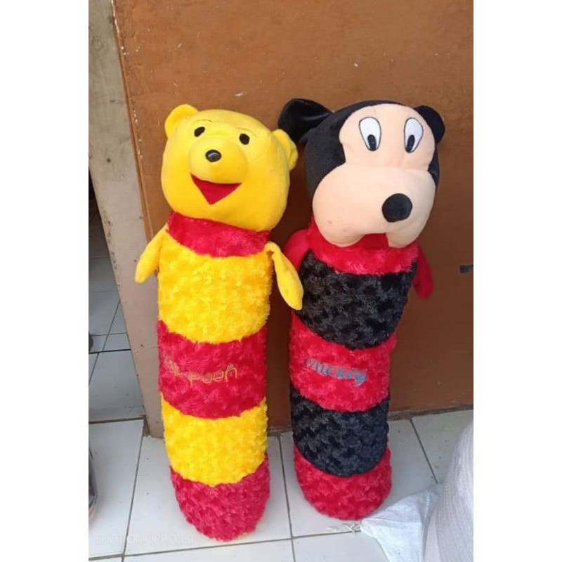 boneka guling bulu  karakter tinggi 75cm