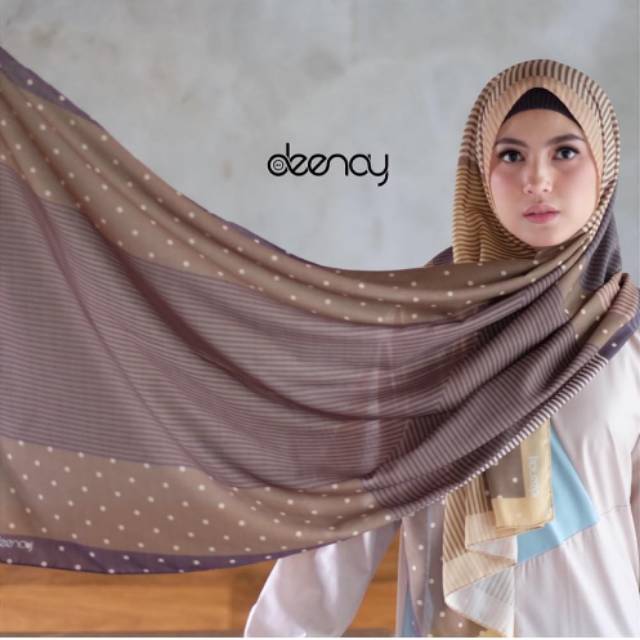 Deenay scarf