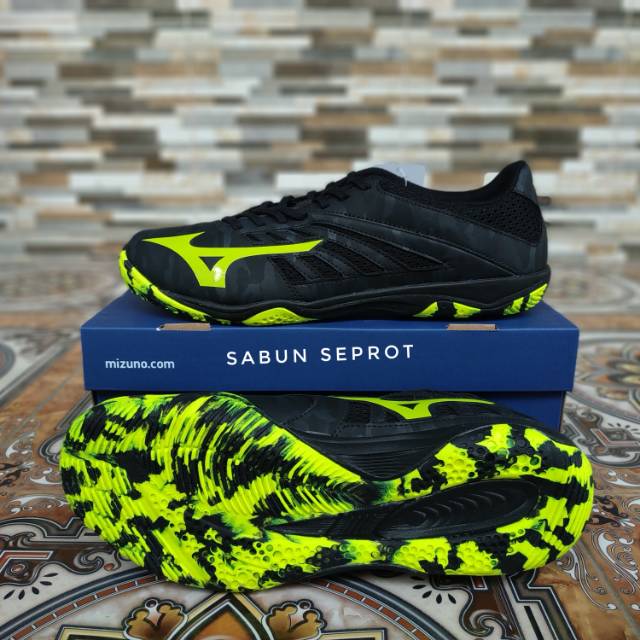 mizuno basara futsal