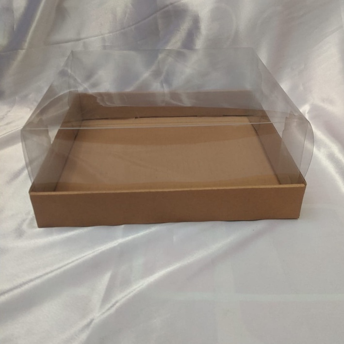 

Box Full Tutup Mika Kupluk 25x25x10 (10 PCS)