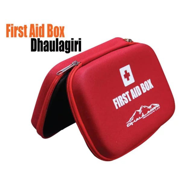 Kotak P3K / Obat Dhaulagiri (First Aid Kit / Box Medicine)