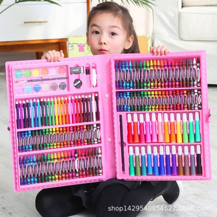 

(DISKON TERMURAH) Crayon Set isi 168Pcs/Pensil Warna Super Mega Art Set/Kado Ulang Tahun - Hitam