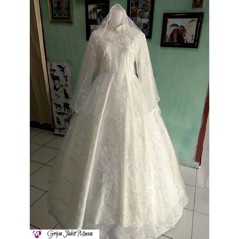 Gaun Akad Pernikahan / Gaun full brokat / gaun Pernikahan