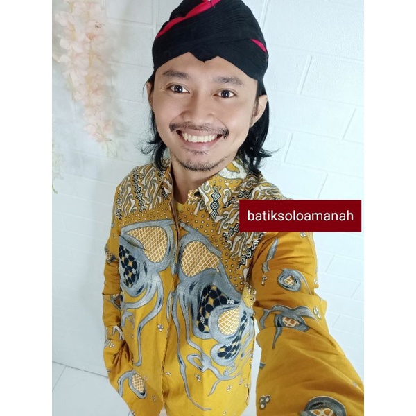 UWER SEMBADA NGUDI RAHAYU KEMEJA BATIK PRIA SOLO LENGAN PANJANG LAPIS FURING ATASAN PREMIUM MODERN GITARJA KENCONO UNGU SUKET SEGORO PRASTOWO JAYANEGARA PROBOSETO CENDRAWASIH KUNING MLIWIS PEKSI LASEM PEKSI NAVY SELING PERWIRA MAHESA ASTAGUNA ARIESWARA