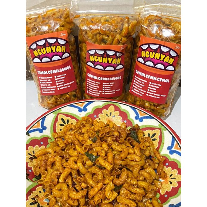 

Makaroni Pedas