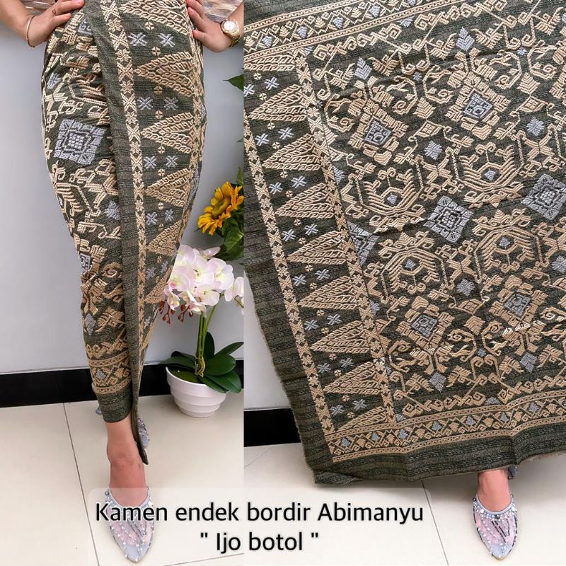 kamen endek seseh bordir