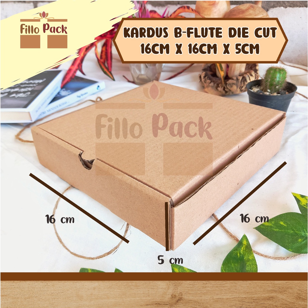 

Kardus B-Flute 16cm x 16cm x 5cm tebal 3mm/kardus hampers tebal/kardus pizza/kotak karo estetik