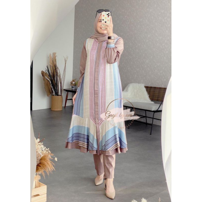 Stelan Lamira gagil by Ova