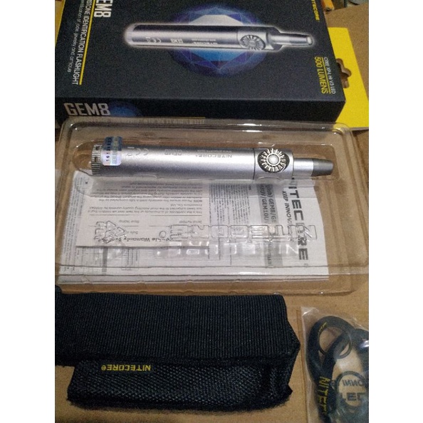 Senter Nitecore Indentifikasi Batu Mulia GEM 8 Gemstone 500 Lumens - Silver - Terbatas