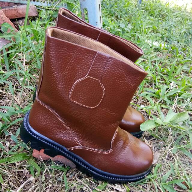 Sepatu pdl proyek kulit asli nyaman dipakai