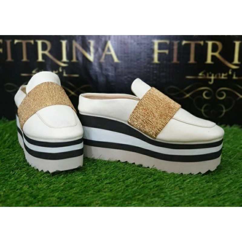 

Sendal Premium by MAP