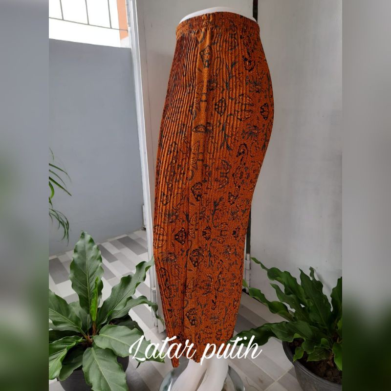 Rok jarik wiron plisket batik wahyutemurun