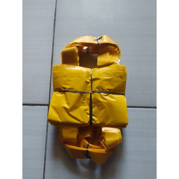 

Kresek goodie bag kecil isi 100pcs