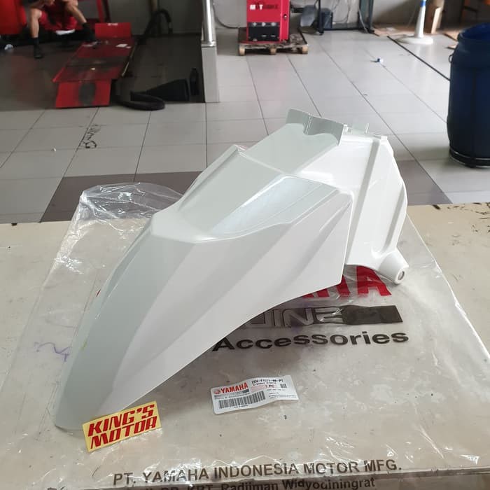 spakbor depan XEON GT 125, GT 125 PUTIH ASLI YAMAHA