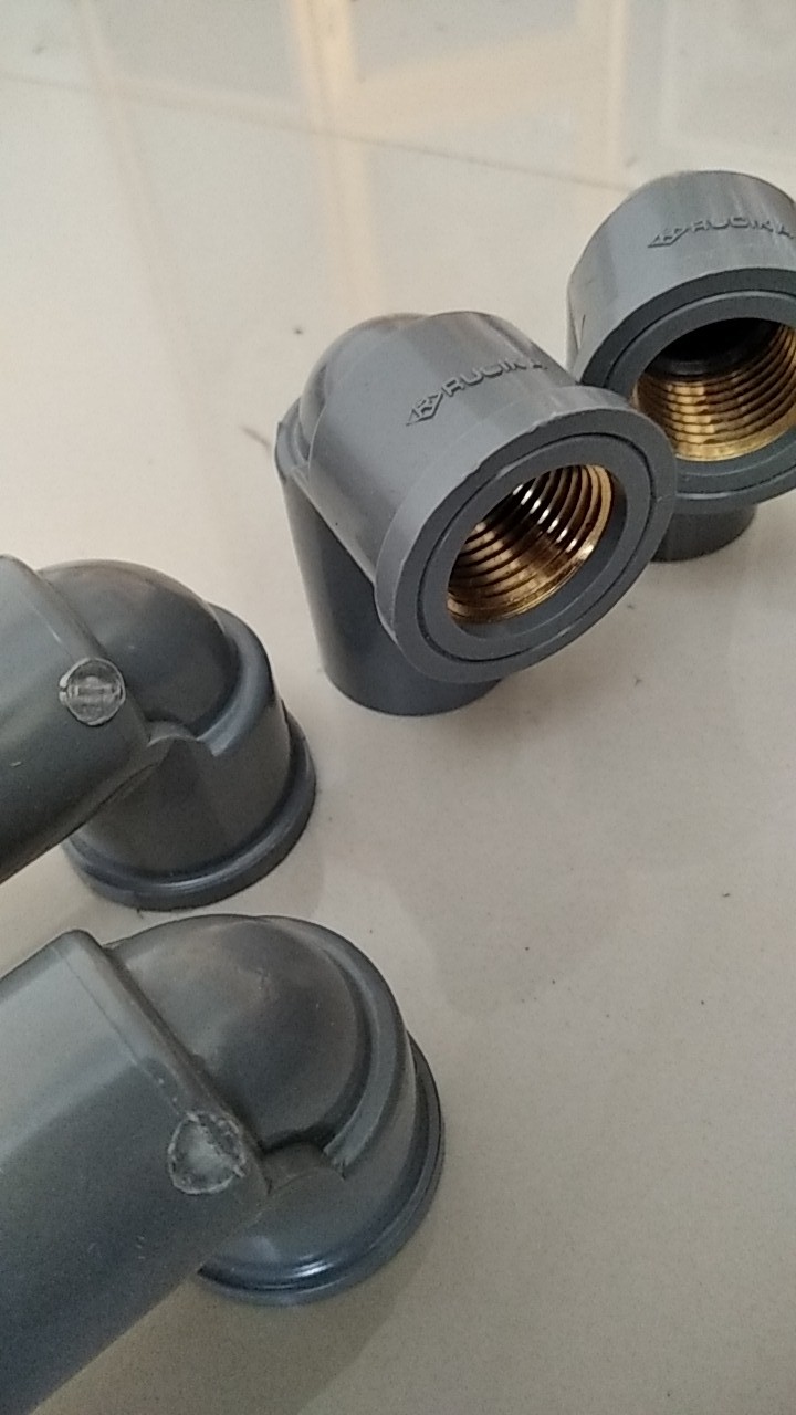 Rucika Knee Drat Dalam Kdd Pvc 1/2 Aw / Faucet Elbow Metal Kuningan