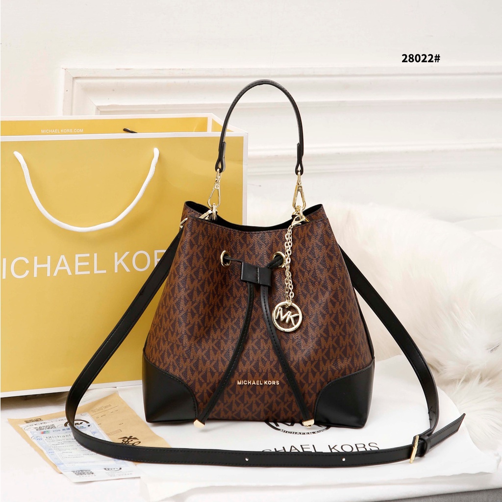 BAG Gallery Small Convertible Bucket Bag #28022