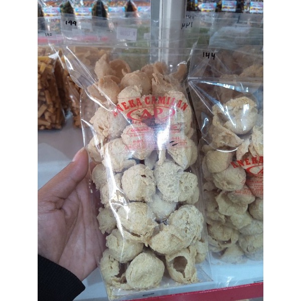 

Keripik Tahu Walik Bulat | kripik tahu pong renyah | Cemilan Tradisional | makanan jadul cemilan ndeso jadul kuno