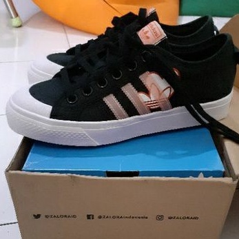 sepatu adidas nizza original box adidas+box store komplit. BARU