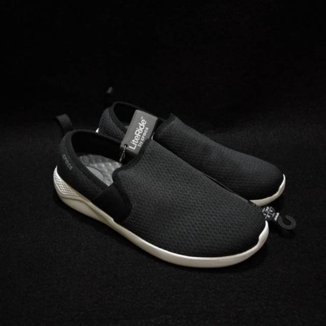 Crocs Literide Mesh Slip On Men BlackB
