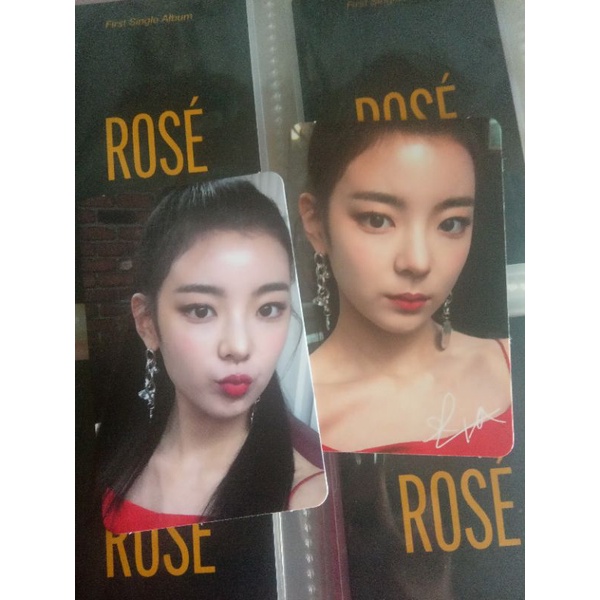 lia icy pout & sign set pc lia itzy photocard