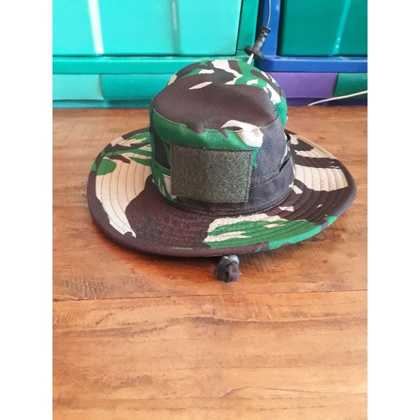 TOPI RIMBA LORENG, TOPI RIMBA VELBET, TOPI RIMBA VELBED, TOPI RIMBA PELBET, TOPI RIMBA LORENG PELBED