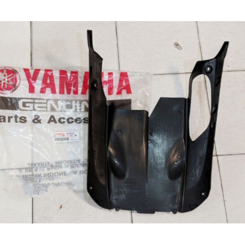 COVER UNDER DEK BAWAH KOLONG FINO KARBU ORIGINAL YAMAHA
