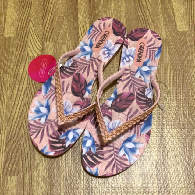 grendha jelly sandals