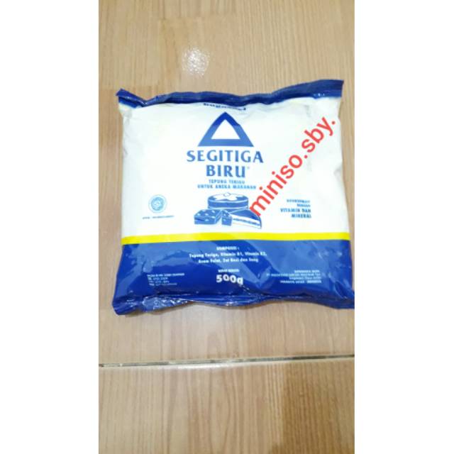 

Tepung terigu segitiga biru 500 gr