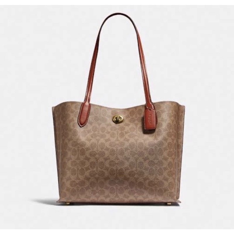 Coach Willow Tote In Signature Canvas (C0693)