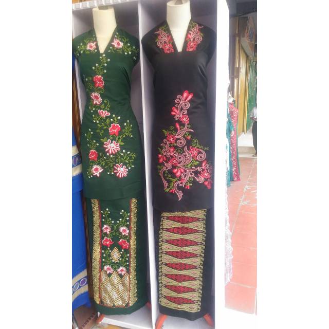 Bahan baju kurung bordiran